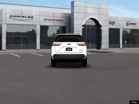 New 2026 Jeep Grand Cherokee L Limited w/ Limited Altitude Package image 6