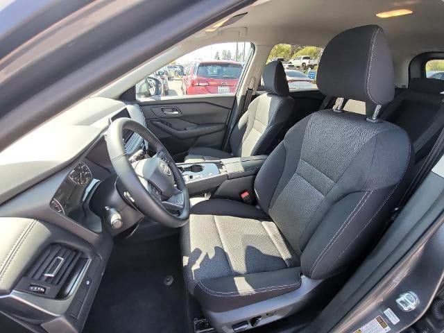 Used 2026 Nissan Rogue SV FWD image 18