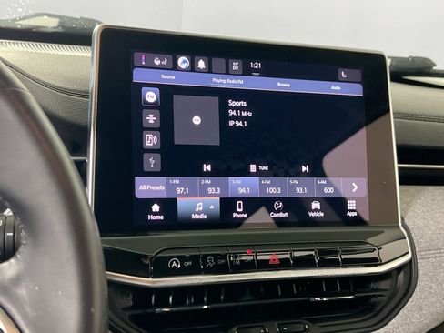 Used 2022 Jeep Compass Latitude w/ Sun and Sound Group image 14