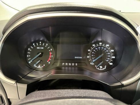 Used 2019 Ford Edge SEL image 13