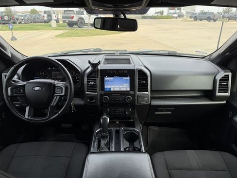 Used 2016 Ford F150 XLT w/ Equipment Group 302A Luxury image 23