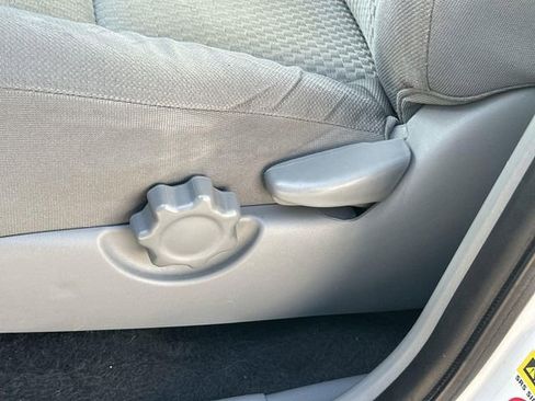 Used 2012 Toyota Tacoma PreRunner w/ SR5 Pkg image 29