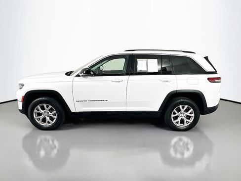 Used 2022 Jeep Grand Cherokee Limited AWD/4WD image 4
