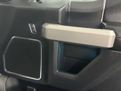 Used 2018 Ford F150 Lariat image 40