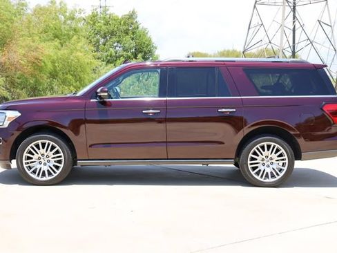 Used 2024 Ford Expedition Max Limited w/ Excursion Package AWD/4WD image 5