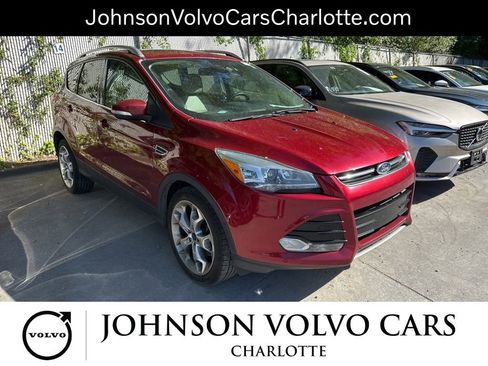 Used 2016 Ford Escape Titanium w/ Equipment Group 301A FWD image 1
