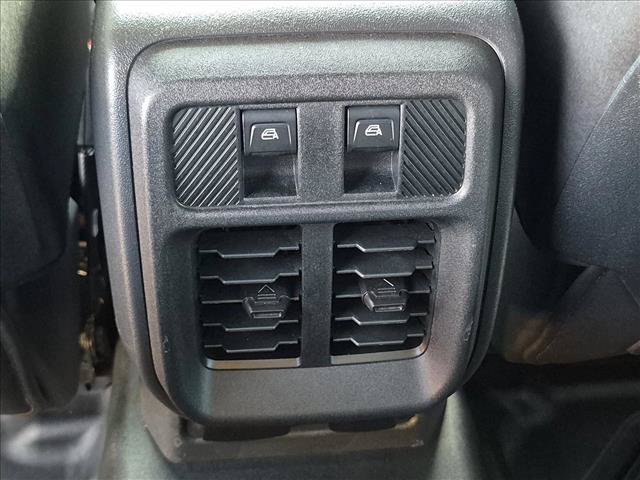 Used 2025 Ford Bronco Badlands AWD/4WD image 17