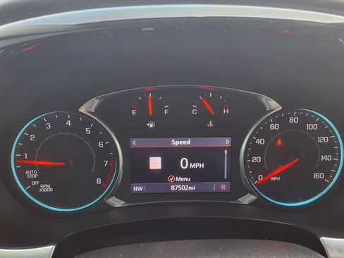 Used 2020 Chevrolet Traverse Premier w/ Redline Edition FWD image 14