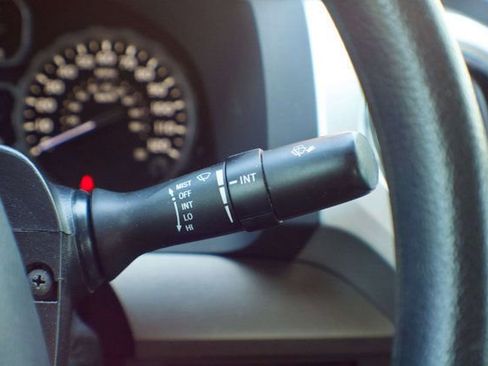 Used 2020 Toyota Tundra SR5 w/ SR5 Upgrade Package image 25