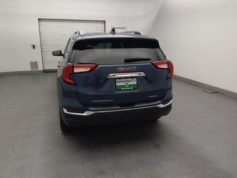 Used 2024 GMC Terrain SLT AWD/4WD image 6