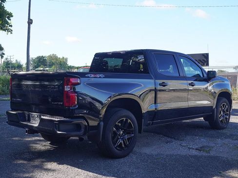 Used 2024 Chevrolet Silverado 1500 Custom AWD/4WD image 7