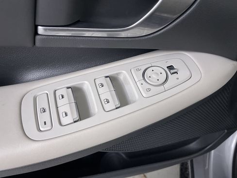 Used 2023 Hyundai Sonata SEL FWD image 11