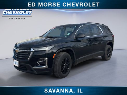 Used 2023 Chevrolet Traverse LT FWD image 1