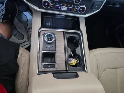 Certified 2024 Ford Expedition Max Limited RWD image 23