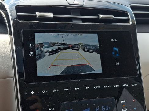 Certified 2024 Hyundai Tucson SEL w/ Convenience Package AWD/4WD image 18