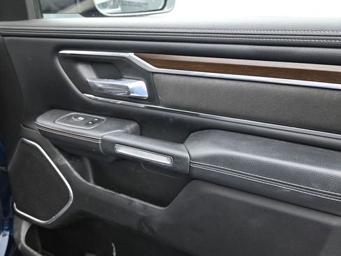 Used 2022 RAM 1500 Laramie AWD/4WD image 13