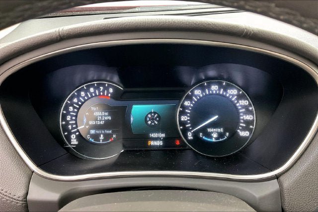 Used 2016 Lincoln MKX Select w/ Select Plus Package AWD/4WD image 24