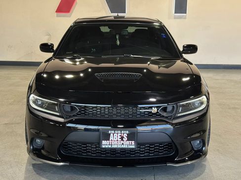 Used 2022 Dodge Charger Scat Pack w/ Dynamics Package RWD image 2