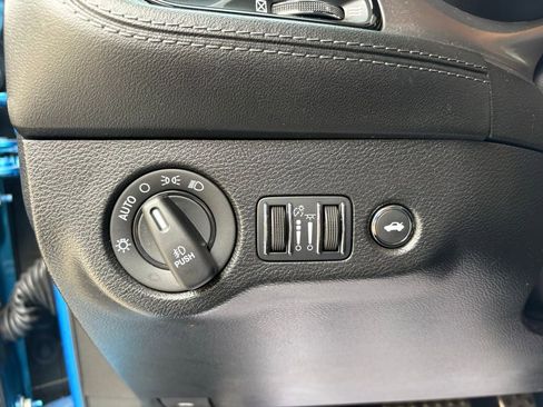 Used 2023 Dodge Challenger R/T w/ Plus Package image 25