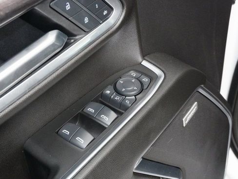 Used 2025 Chevrolet Silverado 2500 LTZ w/ LTZ Premium Package image 26