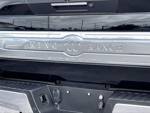 Used 2020 Ford F250 King Ranch w/ King Ranch Ultimate Package AWD/4WD image 28