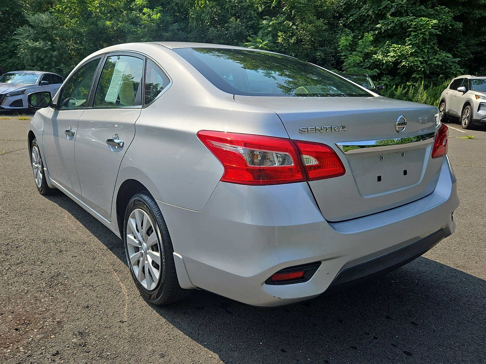 Used 2017 Nissan Sentra S FWD image 6
