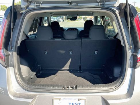 Certified 2024 Kia Soul LX w/ Option Group 015 FWD image 28