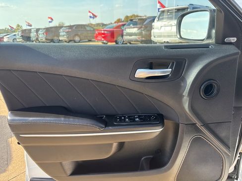 Certified 2023 Dodge Charger SXT image 6