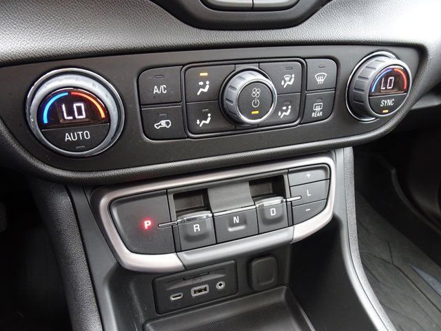 Used 2024 GMC Terrain AT4 w/ Infotainment Package II AWD/4WD image 19