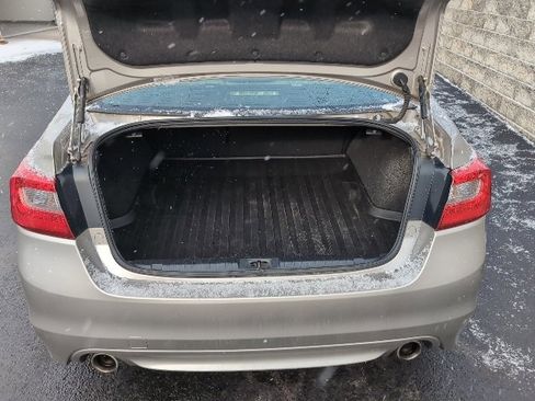 Used 2016 Subaru Legacy 3.6R Limited image 29