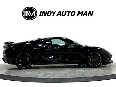 Used 2020 Chevrolet Corvette Stingray Premium Cpe w/ 3LT Preferred Equipment Group RWD image 3