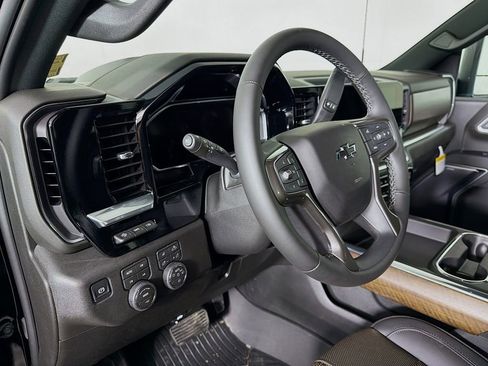 New 2026 Chevrolet Silverado 3500 High Country w/ Midnight Edition image 9