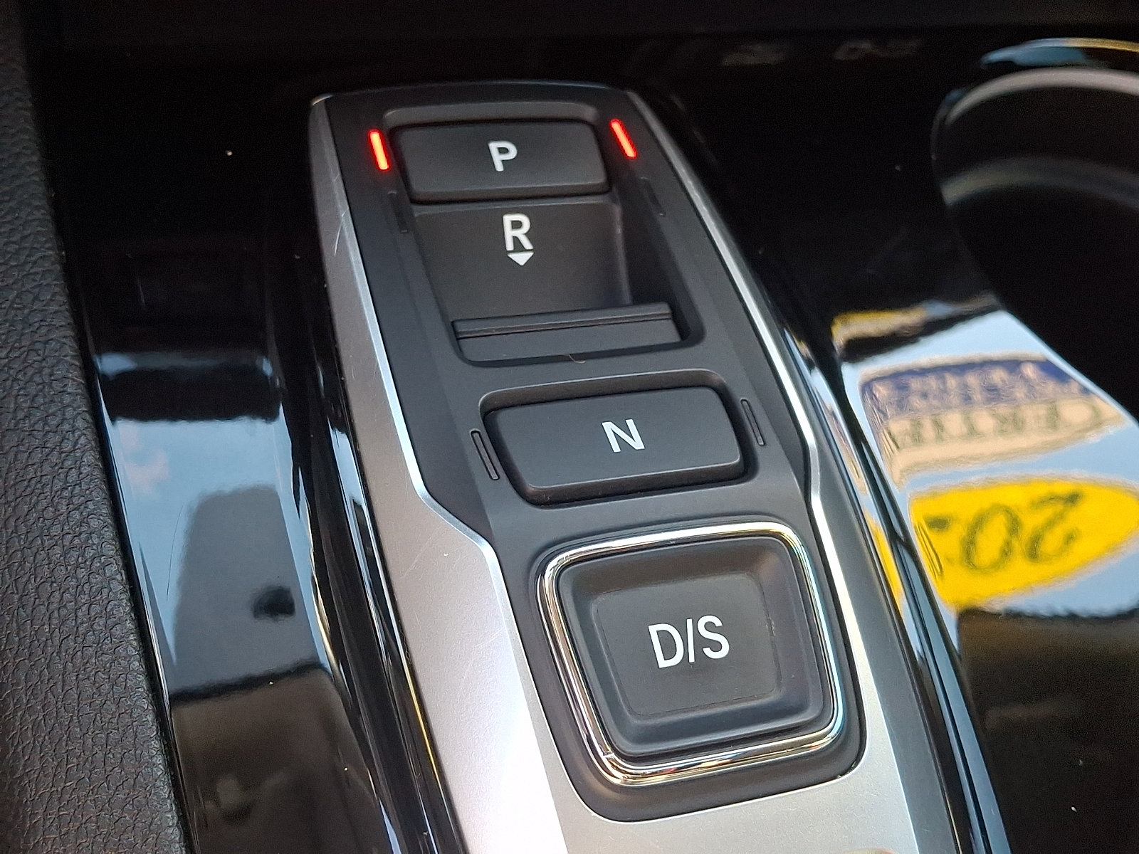 Certified 2022 Honda Pilot Touring image 15