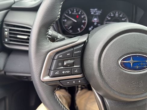 Used 2025 Subaru Outback Premium w/ Popular Package #1A AWD/4WD image 16