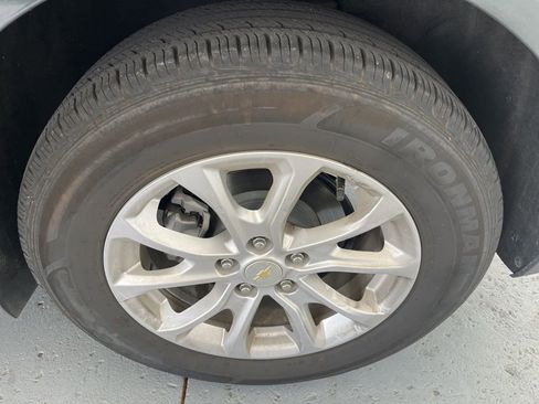 Used 2019 Chevrolet Equinox LT image 10