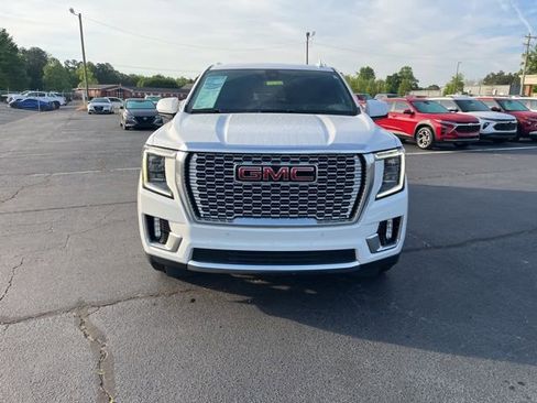 Used 2021 GMC Yukon Denali w/ Denali Ultimate Package AWD/4WD image 37