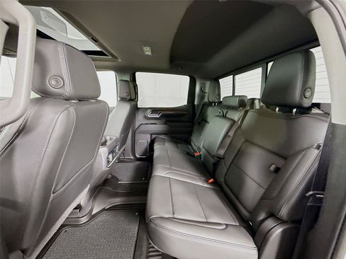 New 2026 GMC Sierra 1500 Denali w/ Technology Package AWD/4WD image 19