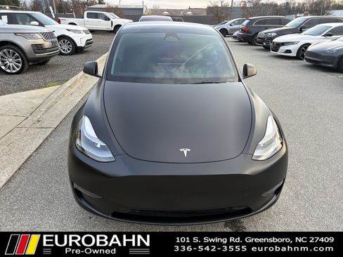 Used 2023 Tesla Model Y Performance image 27