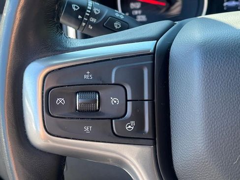 Used 2022 Chevrolet Silverado 1500 LT AWD/4WD image 20
