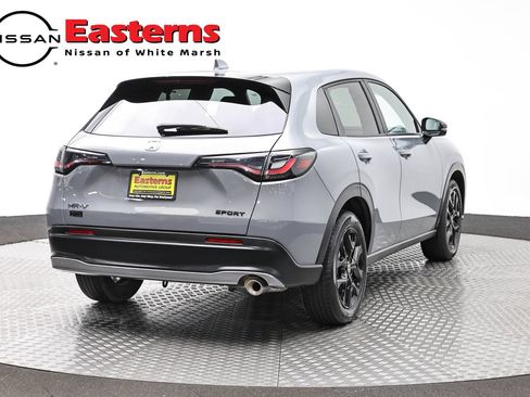Used 2025 Honda HR-V Sport image 5