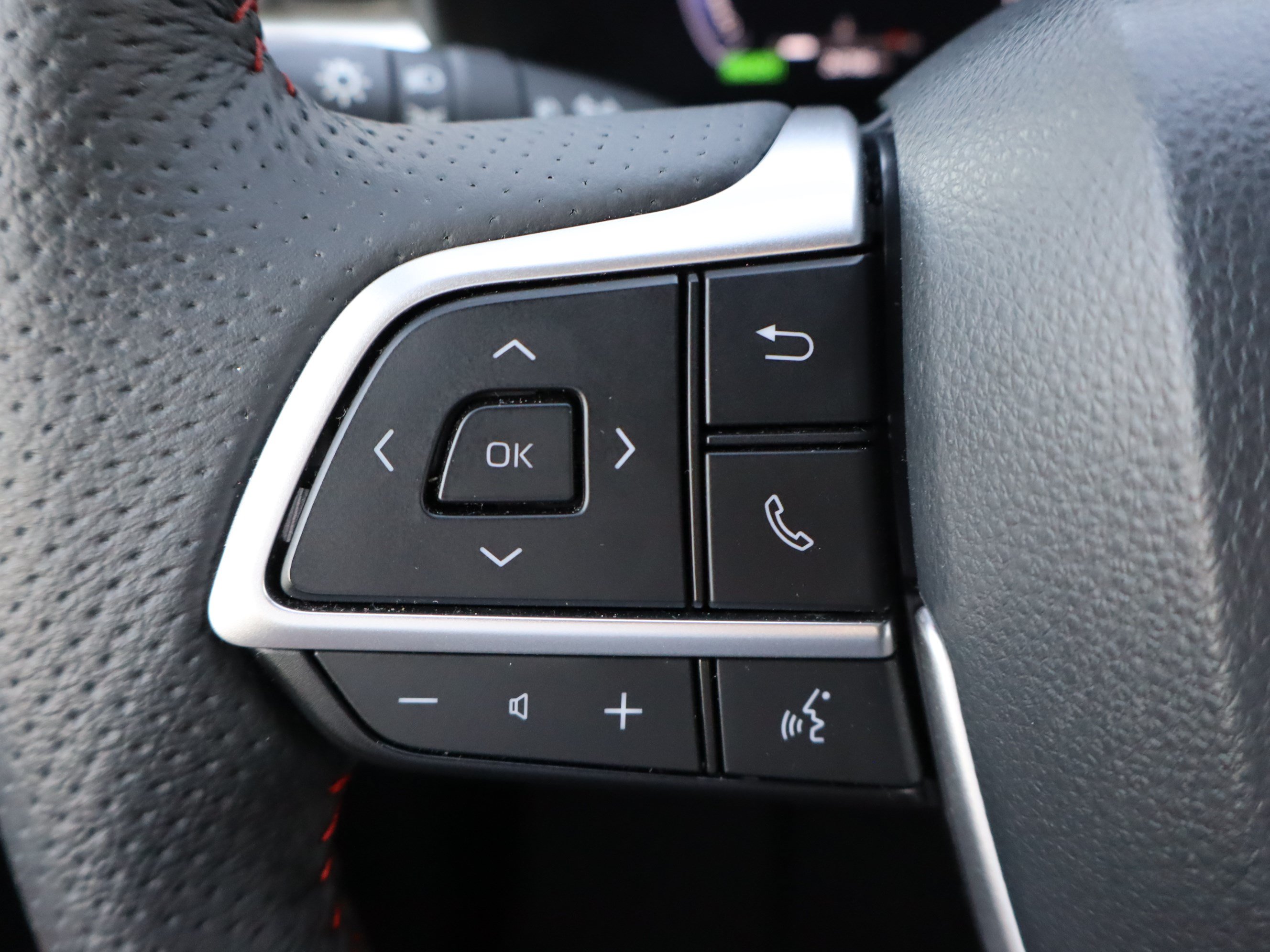 Used 2026 Toyota Sienna XSE FWD image 20