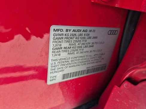 Used 2024 Audi Q3 2.0T Premium AWD/4WD image 24