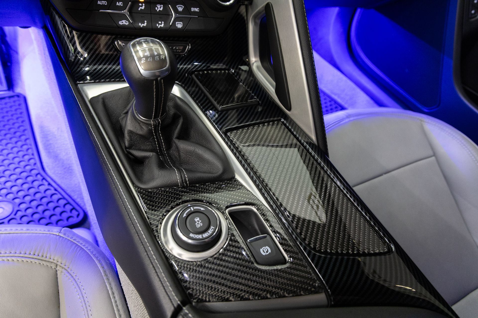 Used 2014 Chevrolet Corvette Stingray Coupe RWD image 16