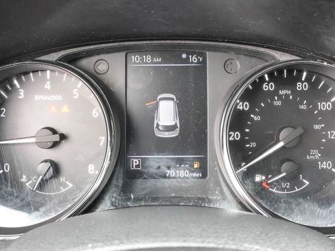 Used 2020 Nissan Rogue SL w/ Premium Package image 23