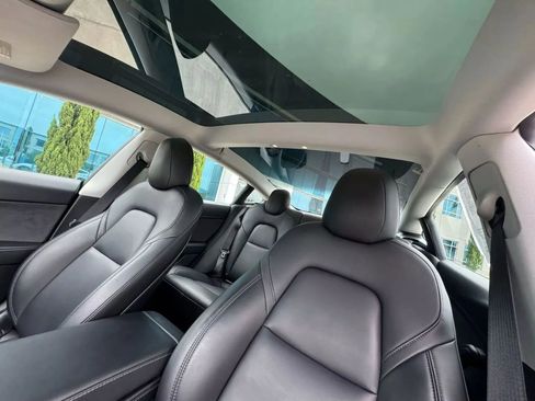 Used 2023 Tesla Model 3 Standard Range RWD image 7