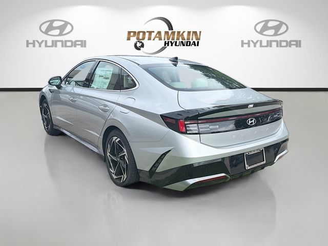New 2026 Hyundai Sonata SEL FWD image 7