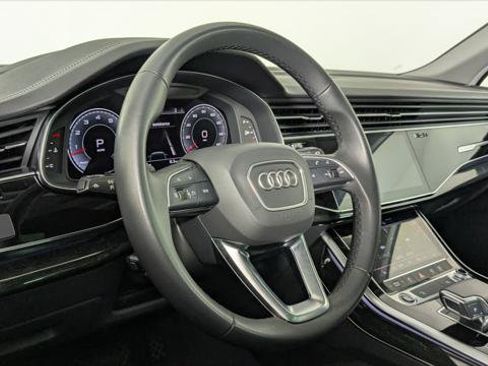 Used 2023 Audi Q7 3.0T Premium AWD/4WD image 26