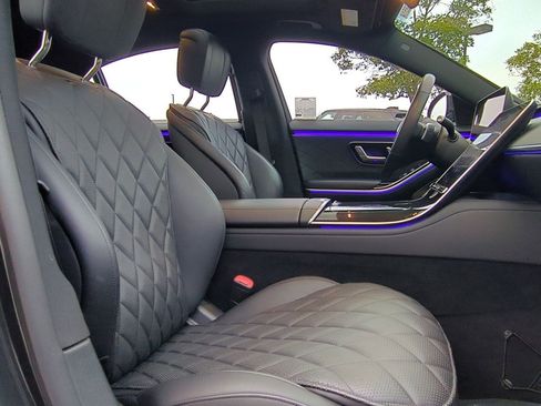 Used 2023 Mercedes-Benz S 580 S 580 image 26