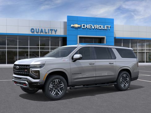 New 2026 Chevrolet Suburban Z71 w/ Comfort Package AWD/4WD image 26