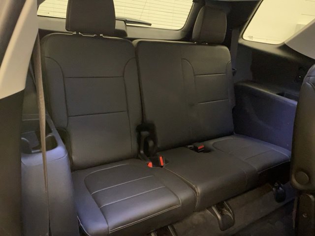 Used 2020 Chevrolet Traverse LT w/ Driver Confidence II Package AWD/4WD image 24